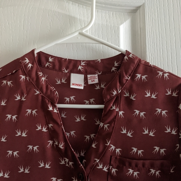Red and White Blouse Size Small - Picture 3 of 4